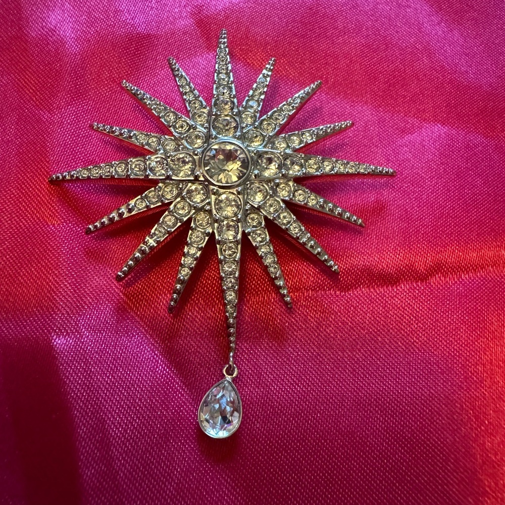Swarovski Starburst Pin
